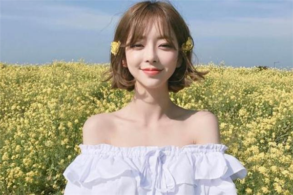 女人的衣服怎么會香 為什么女人穿過的衣服是香的 女人的衣服怎么會香 為什么女人穿過的衣服是香的