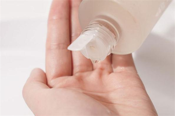 自然之名酵母水孕婦能用嗎 自然之名酵母水搭配什么乳液 自然之名酵母水孕婦能用嗎 自然之名酵母水搭配什么乳液