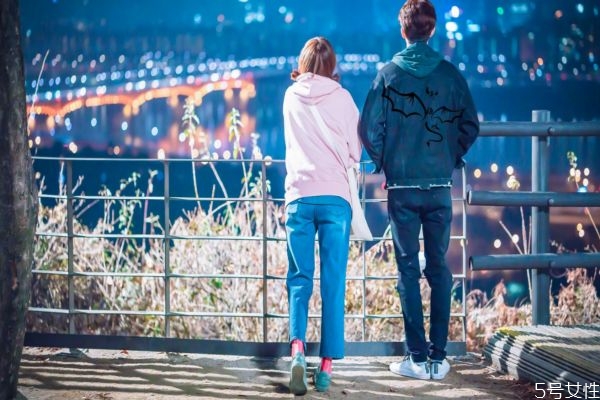 怎么快速找到女朋友 教你如何結(jié)識異性 怎么快速找到女朋友 教你如何結(jié)識異性