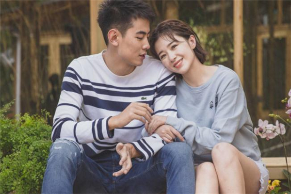 為了掙錢(qián)兩地分居值得嗎 結(jié)婚后異地有意義么