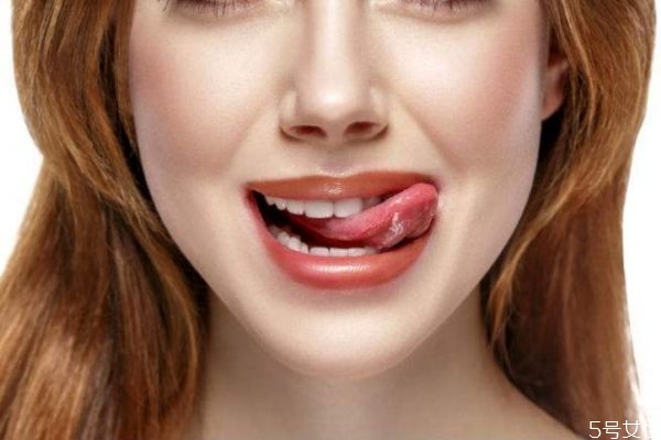 漂唇反色期是多久 漂唇的注意事項 漂唇反色期是多久 漂唇的注意事項
