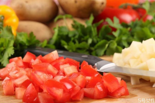 妊娠糖尿病癥狀主要是什么呢 妊娠糖尿病可以吃水果嗎 妊娠糖尿病癥狀主要是什么呢 妊娠糖尿病可以吃水果嗎