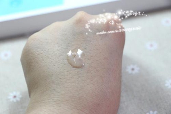 艾草精華液是什么 艾草精華液的用處 艾草精華液是什么 艾草精華液的用處