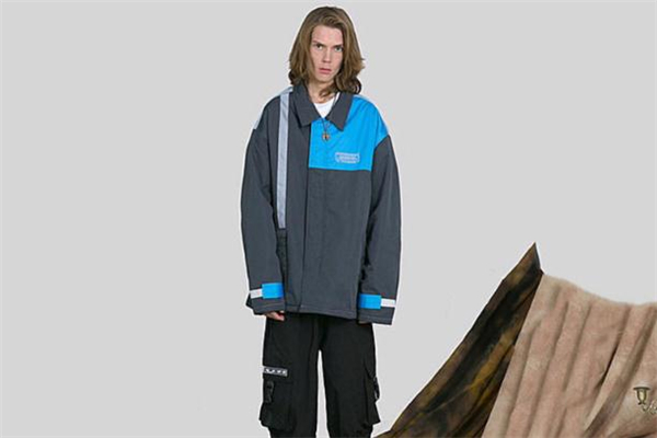 男生穿什么運(yùn)動(dòng)外套好看 男生運(yùn)動(dòng)外套什么款式好看 男生穿什么運(yùn)動(dòng)外套好看 男生運(yùn)動(dòng)外套什么款式好看