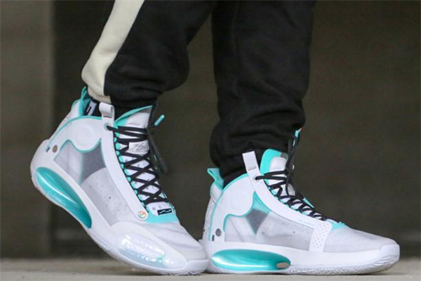 aj34和威少2哪個(gè)好 aj34和威少2實(shí)戰(zhàn)對(duì)比測評(píng)