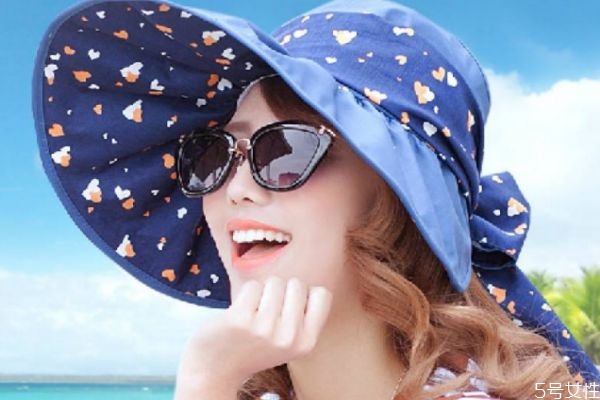 紫外線對(duì)頭發(fā)有傷害嗎 頭發(fā)怎么預(yù)防紫外線 紫外線對(duì)頭發(fā)有傷害嗎 頭發(fā)怎么預(yù)防紫外線