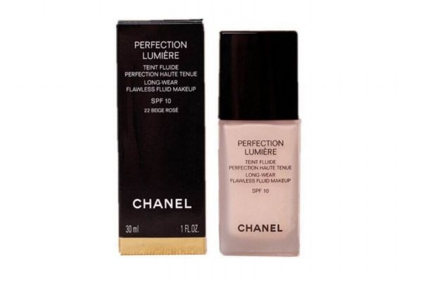 干皮粉底液哪個(gè)好用 哪款粉底液是干皮親媽