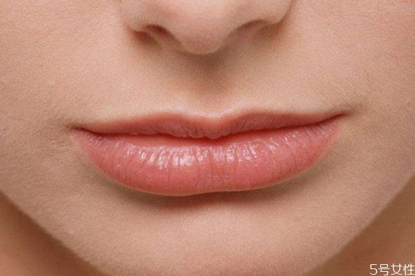 漂唇后怎么保養(yǎng) 做漂唇需要注意什么問題 漂唇后怎么保養(yǎng) 做漂唇需要注意什么問題