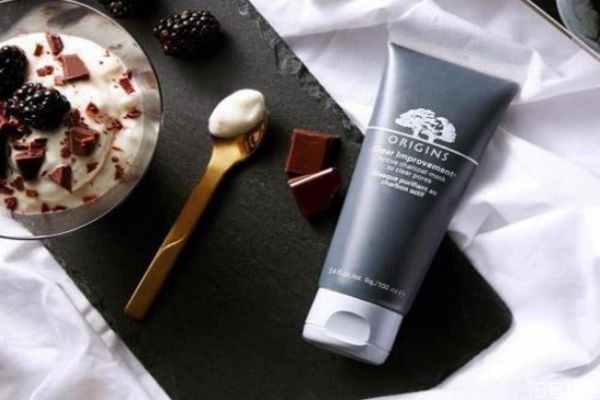 敷完清潔面膜后要洗臉嗎 敷完清潔面膜后護(hù)膚步驟 敷完清潔面膜后要洗臉嗎 敷完清潔面膜后護(hù)膚步驟