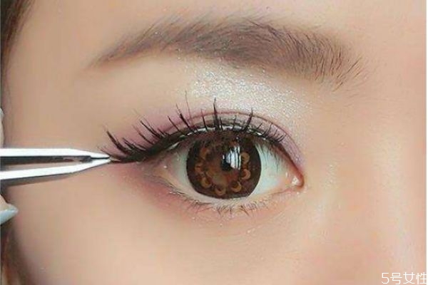 種睫毛可以化妝嗎 種睫毛當天可以化妝嗎 種睫毛可以化妝嗎 種睫毛當天可以化妝嗎