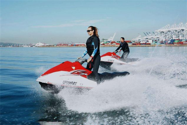 女生說不想和你說話怎么回答 女生說不想說話是什么意思 女生說不想和你說話怎么回答 女生說不想說話是什么意思