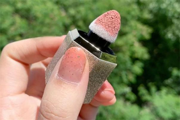 柏瑞美液體腮紅怎么樣 柏瑞美液體腮紅能用多久 柏瑞美液體腮紅怎么樣 柏瑞美液體腮紅能用多久