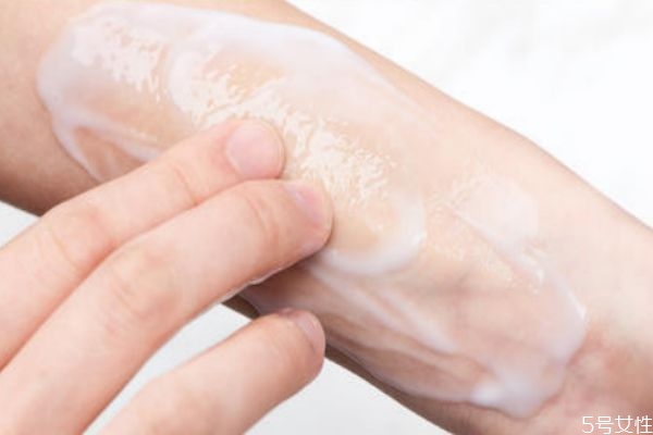 身體乳分男女嗎 身體乳男女都能用 身體乳分男女嗎 身體乳男女都能用