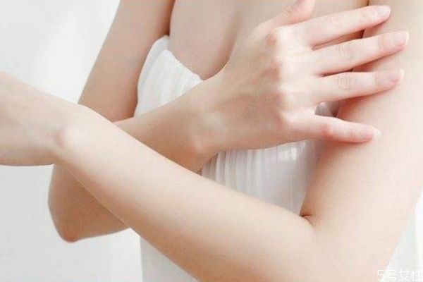 身體乳分男女嗎 身體乳男女都能用 身體乳分男女嗎 身體乳男女都能用