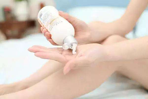 身體乳中常見的有害成分有哪些 好用的身體乳推薦 身體乳中常見的有害成分有哪些 好用的身體乳推薦