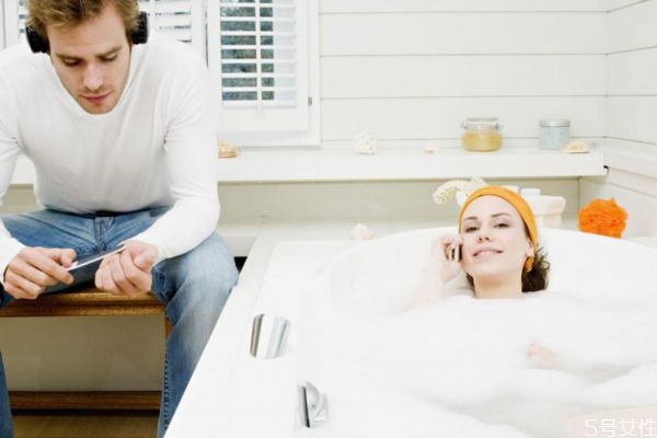 怎么泡澡可以減肥呢 為什么泡澡可以減肥呢 怎么泡澡可以減肥呢 為什么泡澡可以減肥呢