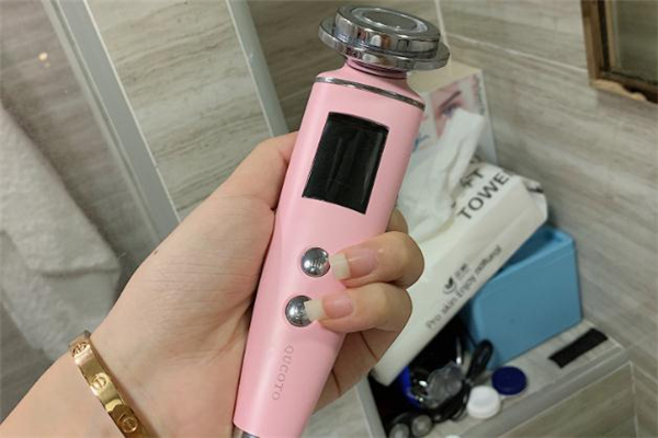 曲草堂美容儀怎么樣 曲草堂美容儀有效果嗎 曲草堂美容儀怎么樣 曲草堂美容儀有效果嗎