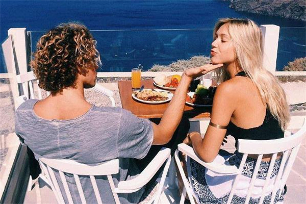 大學生談戀愛有必要aa嗎 大學生談戀愛應(yīng)不應(yīng)該aa制 大學生談戀愛有必要aa嗎 大學生談戀愛應(yīng)不應(yīng)該aa制