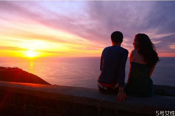 愛(ài)情可以委曲求全嗎 愛(ài)情中可以一味忍讓嗎