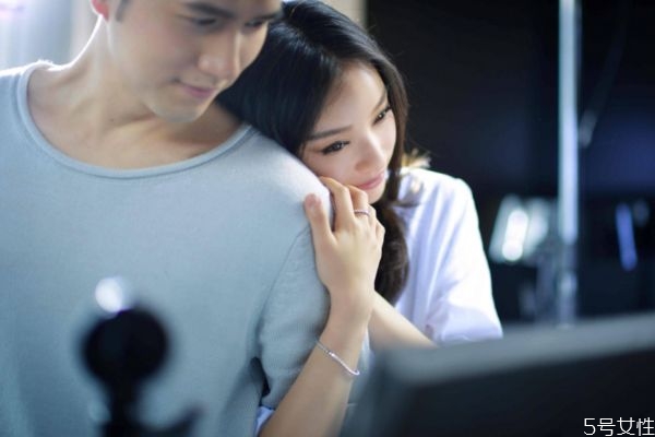 雙魚(yú)座是什么性格呢 雙魚(yú)座喜歡什么樣的女生呢