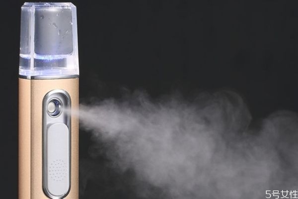 納米噴霧補水儀噴霧大的好還是小的好 噴霧大小不重要