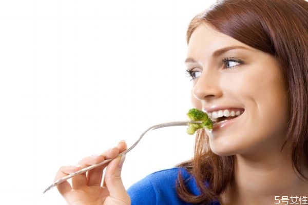 冬天快速減肥的方法有什么呢 冬天應(yīng)該怎么減肥呢 冬天快速減肥的方法有什么呢 冬天應(yīng)該怎么減肥呢