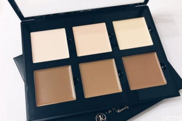 修容膏應(yīng)該怎么選擇呢 修容膏和修容粉哪個(gè)好用呢 修容膏應(yīng)該怎么選擇呢 修容膏和修容粉哪個(gè)好用呢