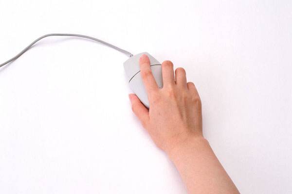 手上血管突出是怎么回事 血管粗的好還是細的好 手上血管突出是怎么回事 血管粗的好還是細的好