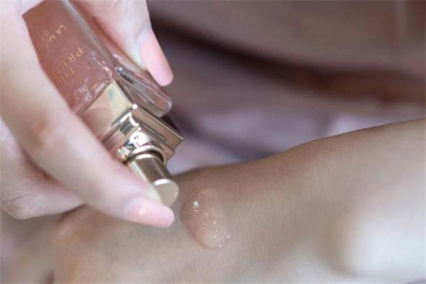 迪奧小粉瓶精華多少錢 迪奧花秘瑰萃精華液價(jià)格