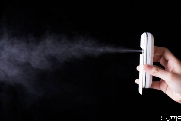 補水儀冷熱雙噴怎么樣 補水儀冷噴和熱噴用法 補水儀冷熱雙噴怎么樣 補水儀冷噴和熱噴用法