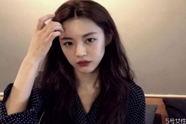 第一次和女生搭訕該怎么說 跟女生聊天不冷場的技巧 第一次和女生搭訕該怎么說 跟女生聊天不冷場的技巧