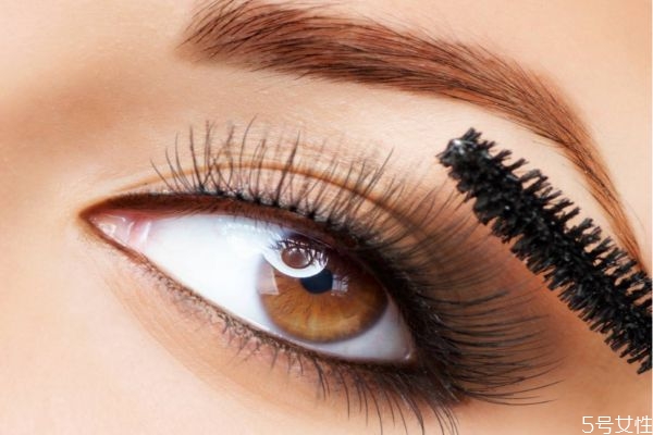 怎樣才能讓眼睫毛變翹 讓睫毛翹起來的小竅門 怎樣才能讓眼睫毛變翹 讓睫毛翹起來的小竅門