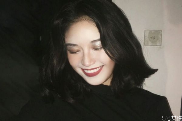 第一次相親吃飯聊什么 相親第一次見(jiàn)面該做什么 第一次相親吃飯聊什么 相親第一次見(jiàn)面該做什么