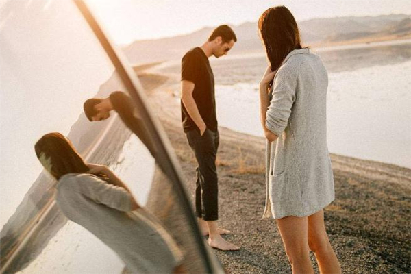 大學畢業(yè)季等于分手季嗎 大學畢業(yè)季分手的原因 大學畢業(yè)季等于分手季嗎 大學畢業(yè)季分手的原因