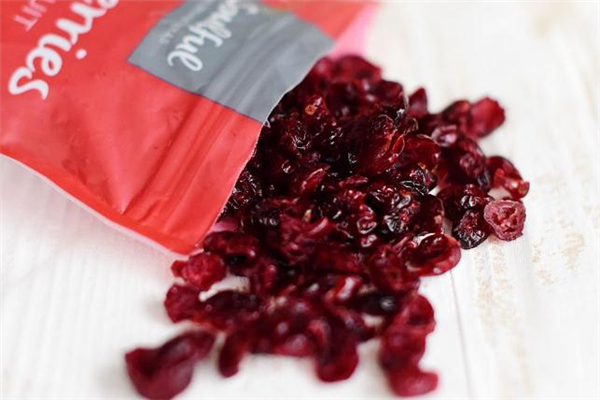 蔓越莓干減肥期間可以吃嗎 減肥的人能吃蔓越莓干嗎 蔓越莓干減肥期間可以吃嗎 減肥的人能吃蔓越莓干嗎