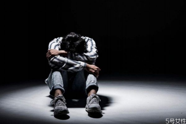 雙相情感障礙高發(fā)人群有什么呢 雙相情感障礙高發(fā)人群有什么呢