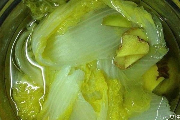 水煮白菜有什么營養(yǎng)價值呢 吃水煮白菜有什么好處呢 水煮白菜有什么營養(yǎng)價值呢 吃水煮白菜有什么好處呢