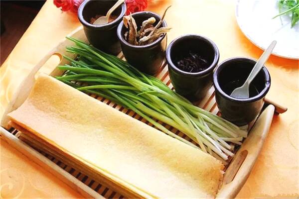 大蔥放冰箱保存嗎 大蔥怎么保存時(shí)間最長(zhǎng) 大蔥放冰箱保存嗎 大蔥怎么保存時(shí)間最長(zhǎng)