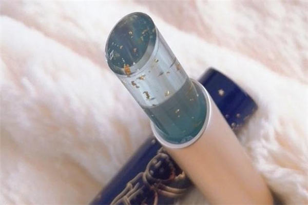 阿芙小王子唇膏孕婦可以用嗎 小王子唇膏吃進(jìn)去會(huì)怎么樣