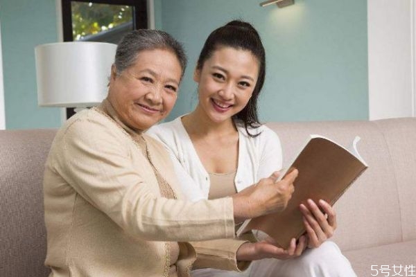 男人如何處理婆媳關系 聰明男人處理婆媳關系