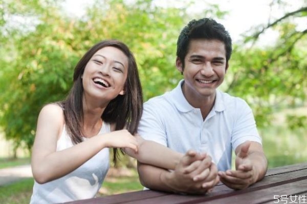 為什么有的女孩嫁得好 嫁得好的女生的共同點(diǎn) 為什么有的女孩嫁得好 嫁得好的女生的共同點(diǎn)