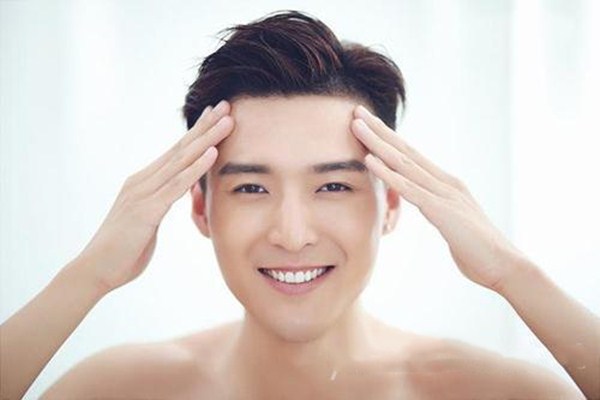 國(guó)貨洗面奶哪些好用 男士好用的氨基酸洗面奶有哪些