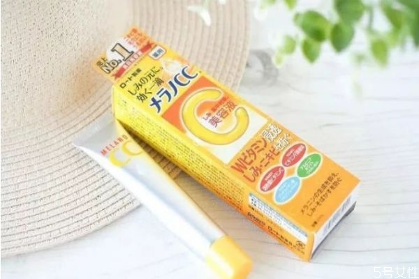 怎么辨別樂敦cc精華真假 樂敦cc祛痘嗎 怎么辨別樂敦cc精華真假 樂敦cc祛痘嗎