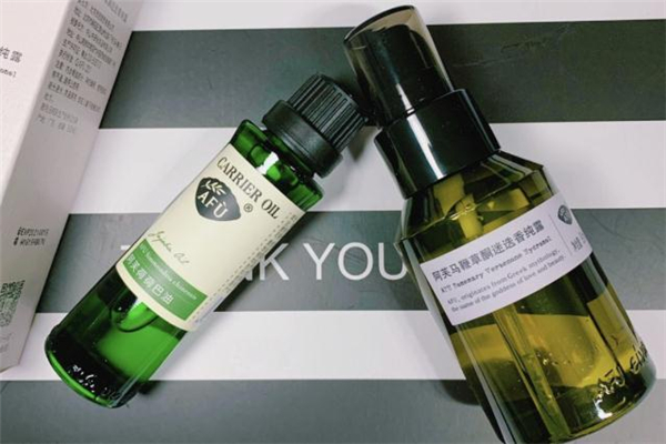 阿芙荷荷巴油如何鑒別真假 阿芙荷荷巴油真假對(duì)比 阿芙荷荷巴油如何鑒別真假 阿芙荷荷巴油真假對(duì)比