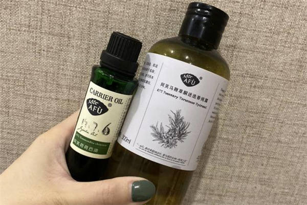 阿芙荷荷巴油保質(zhì)期多久 阿芙荷荷巴油過期了不能用了嗎 阿芙荷荷巴油保質(zhì)期多久 阿芙荷荷巴油過期了不能用了嗎