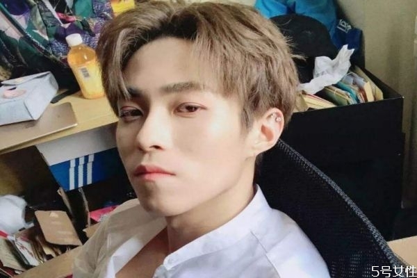 戀愛到什么程度可以接吻 初次接吻的注意事項 戀愛到什么程度可以接吻 初次接吻的注意事項