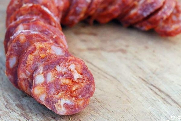 臘腸怎么做好吃呢 臘腸怎么保存呢 臘腸怎么做好吃呢 臘腸怎么保存呢