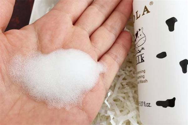 赫拉潔面慕斯好用嗎 赫拉潔面慕斯好還是洗面奶好 赫拉潔面慕斯好用嗎 赫拉潔面慕斯好還是洗面奶好