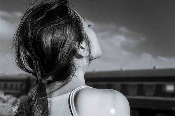 女生失戀后在想什么 女生失戀后的心理變化 女生失戀后在想什么 女生失戀后的心理變化