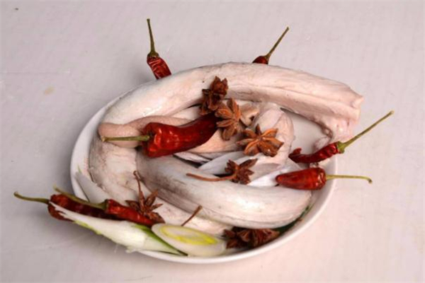 孕婦能吃牛鞭嗎 小孩可以吃牛鞭嗎 孕婦能吃牛鞭嗎 小孩可以吃牛鞭嗎